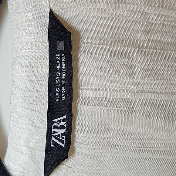 Zara Wrinkle Satin Effect Blouse Top Size Small - Picture 8 of 16